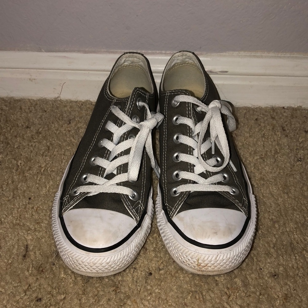 Grey Converse low-tops